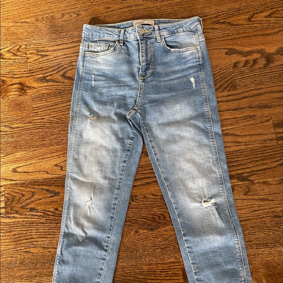 Zara pearl jeans Perfect like new Size 4 Beautiful! - Picture 4 of 10